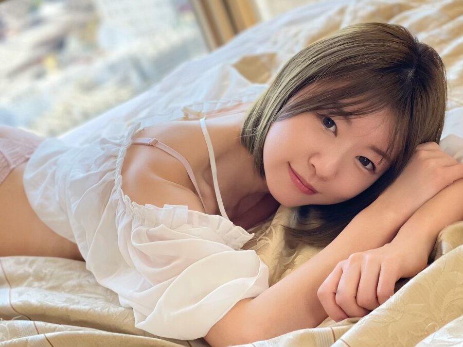 화보 촬영중인 츠보미